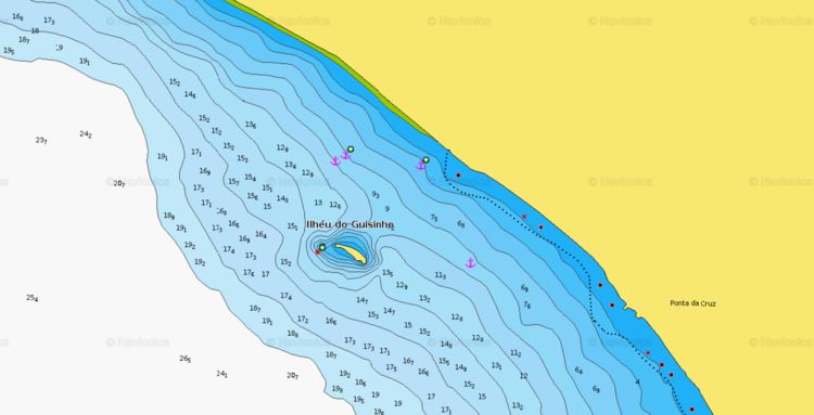 To open Navionics chart of yacht anchorage off the south-west coast of Santa Luzia Island