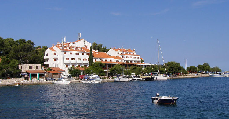 Pomena Yacht Marina