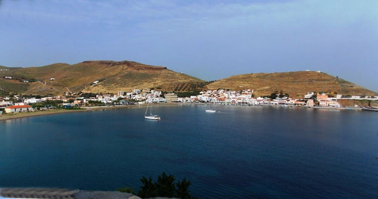 Anchorage of yachts in Karissia Bay