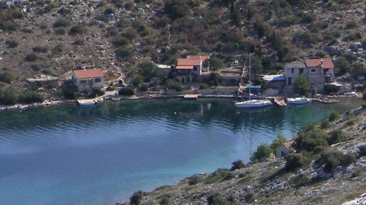 Yachts in ZESNJA Bay