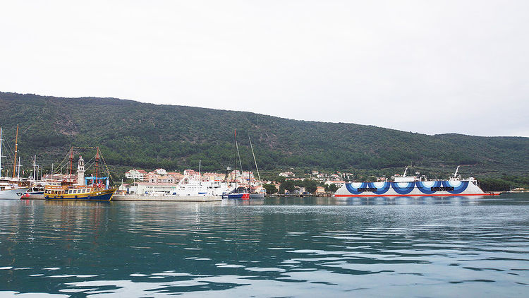 Yachts at the Cres City Pier