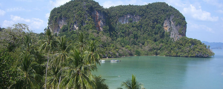 Anchorage of yachts in the northeast of Yao Noi Island