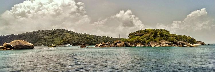 Yacht moorings off Miang Island