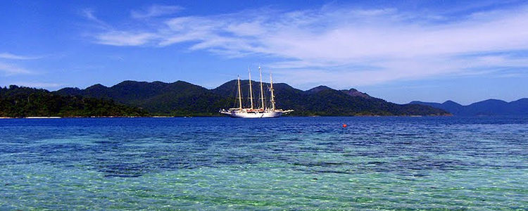 A yacht on the south anchorage of Ko Rawi in the Butang Archipelago