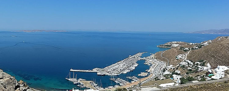 Yacht marina Mykonos