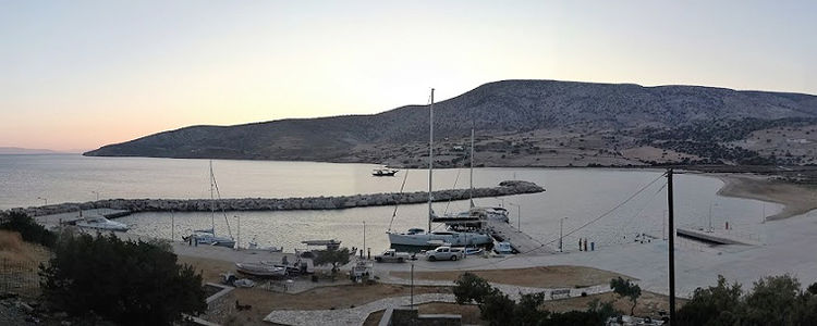 Yacht mooring in Kalantos Fishiport