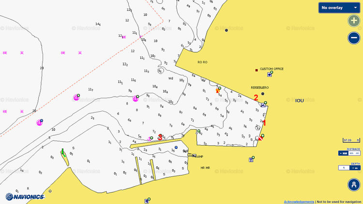 Yacht moorings in Port Ios