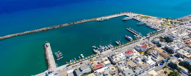 Yacht mooring in Kardamaina Fishport