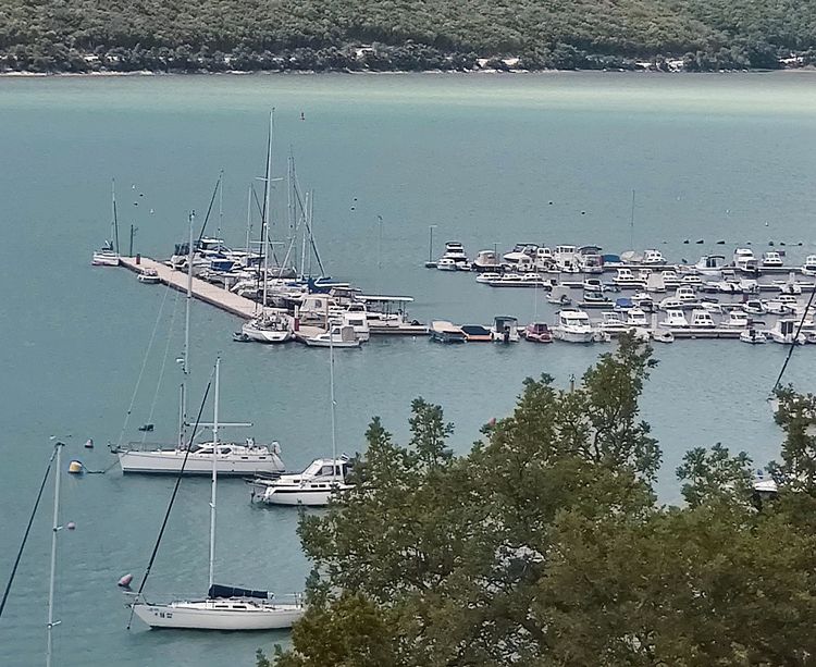 Yacht moorings in Trget (Rusa Gulf)