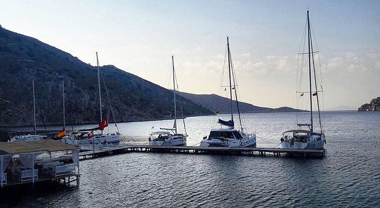 Yachts at the Loryma restaurant