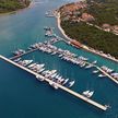 Yacht Marina Veli Rat