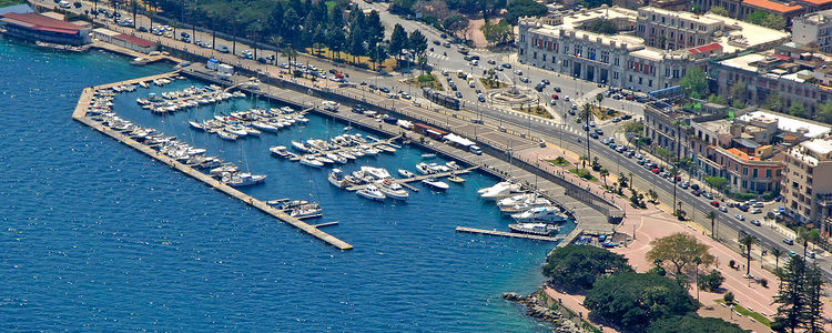 Marina del Nettuno. Messina