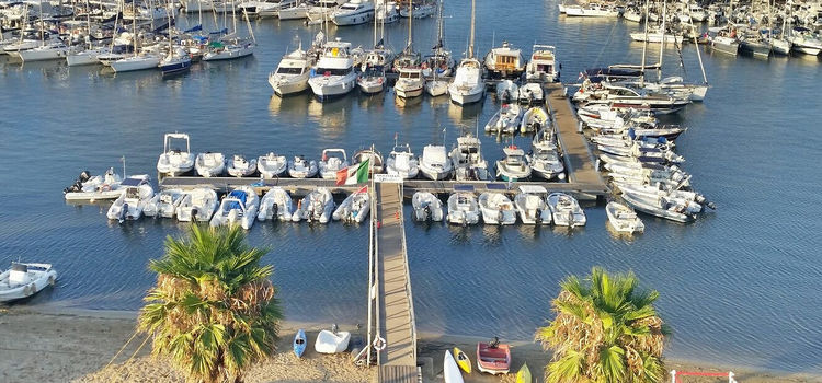 Nautilus Marzamemi Yacht Marina