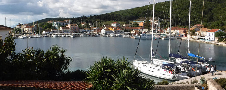 Yacht moorings in Fiskardo