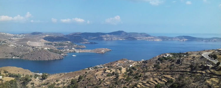 Yacht anchorage in Stavros Bay