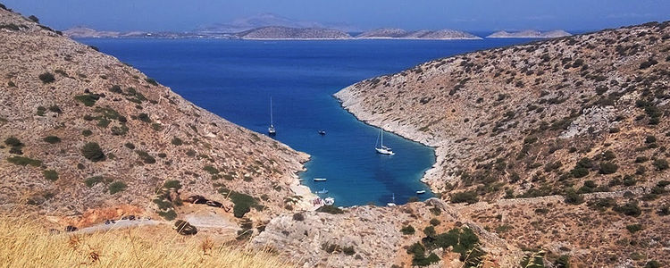 Yacht anchorages in Pigadhi Bay