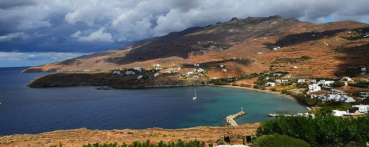 Yacht anchorage in Romanos Bay