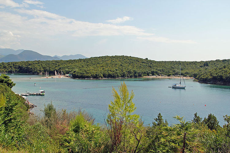 Yacht anchorage in East Sand Bar Bay.