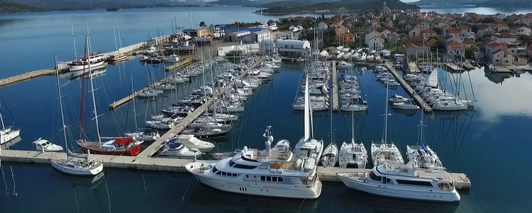 Yacht Marina Betina