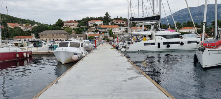 Pontoon Pontoon in Luka Korcula Bay