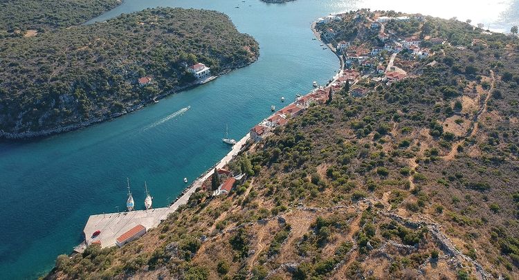 Yacht moorings in the Gerakas Liman