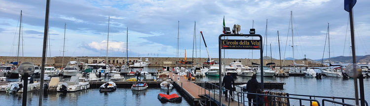 Yacht moorings in Circolo Vela Marina Marciana