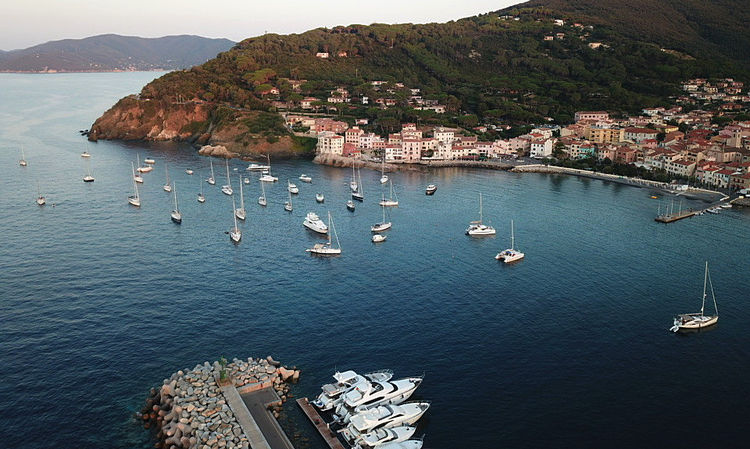 Yacht anchorage on the roadstead of the porto of Marciana