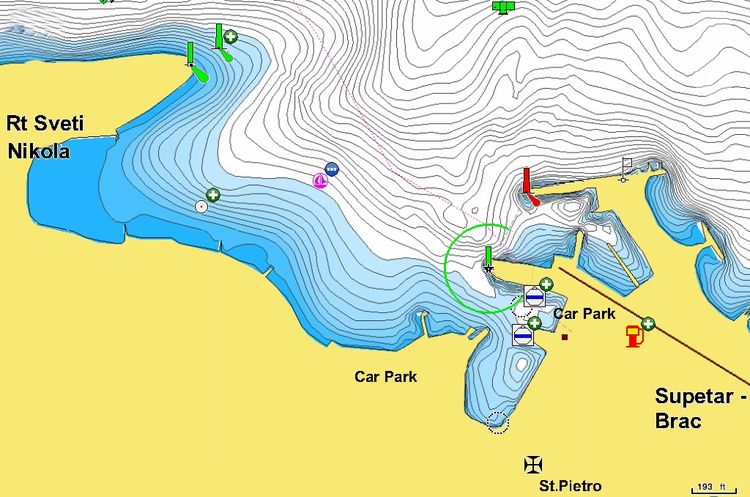 To open Navionics chart of yacht moorings in Supetar