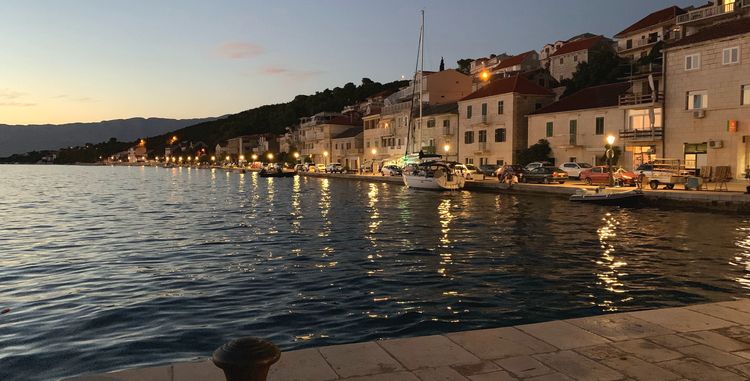 Yacht mooring in Povlja