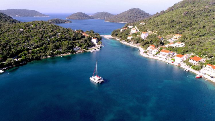 Yacht anchorage in Mali Lago Bay