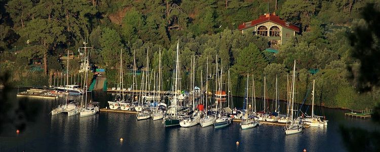 Yacht pier of Global Sailing