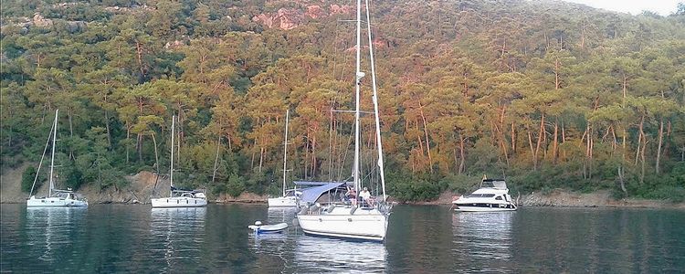 Yacht anchorages in Caraca Bay