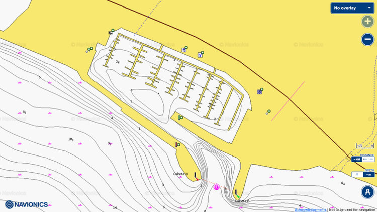 To open Navionics chart of yacht moorings in Calheta Marina