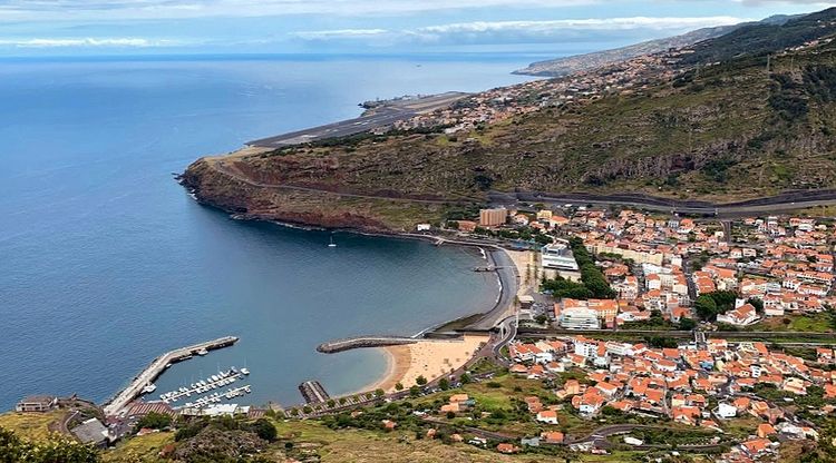 Fishport and the town of Machico