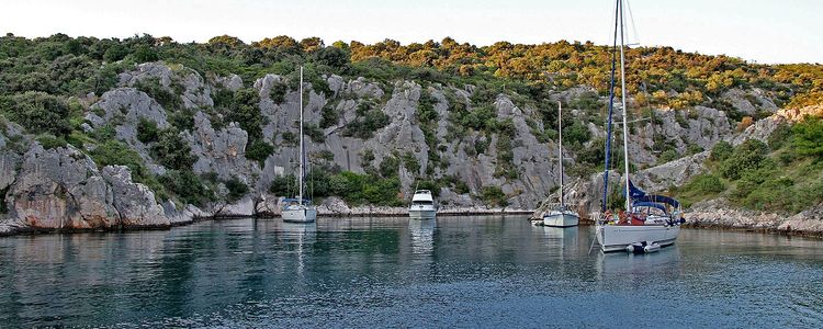 Yacht anchorage in Borovica Bay