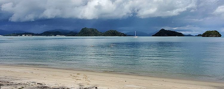 Yacht anchorage on the north-east of Tuba Island