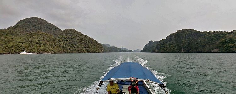 Yacht anchorage off Batu Merah Island