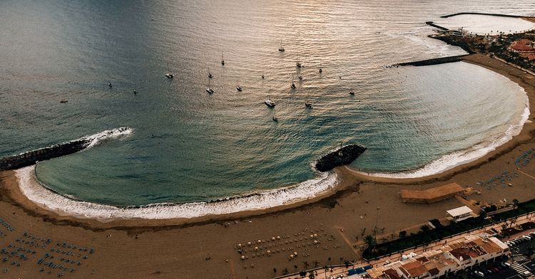 Yacht anchorage at Vistas Beach