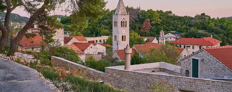 Furmary is the original stovepipes of Lastovo Island. Choratia