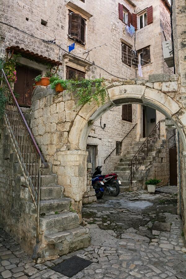 Trogir's streets