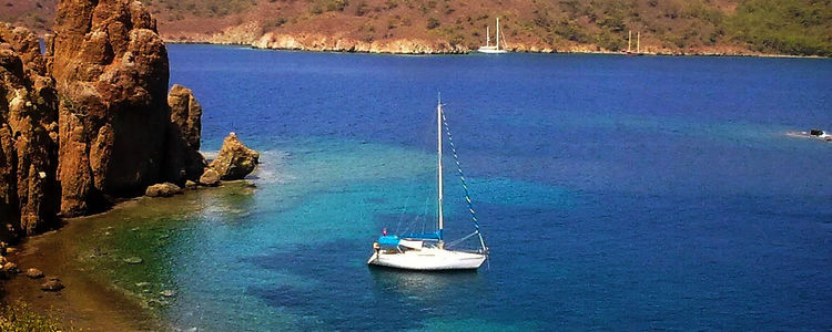 Yacht anchorage in one of the bays of Hisaroenue Gulf