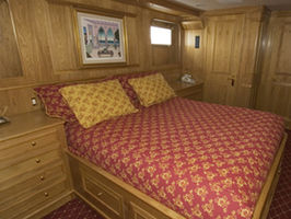 Queen Guest Stateroom