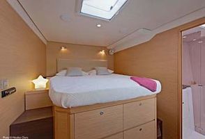 Amidships queen guest suite