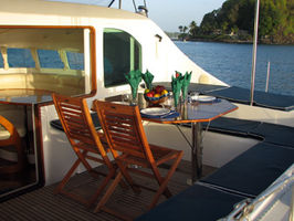 Cockpit dining area