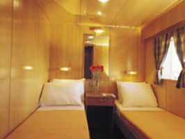 En-Suite Guest Twin Cabin