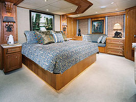 En-Suite Master Stateroom