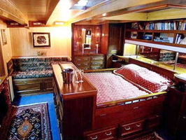 Guest Master Stateroom