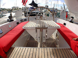 Cockpit Dining