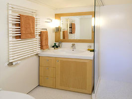 Guest cabin en suite