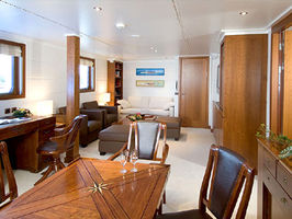 Private lounge adjoining the Owners Suite